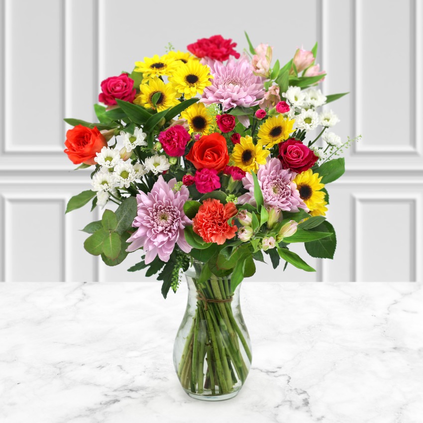 Send Roses and Flowers by Post a Rose, the UK online florist. | Post-a-Rose